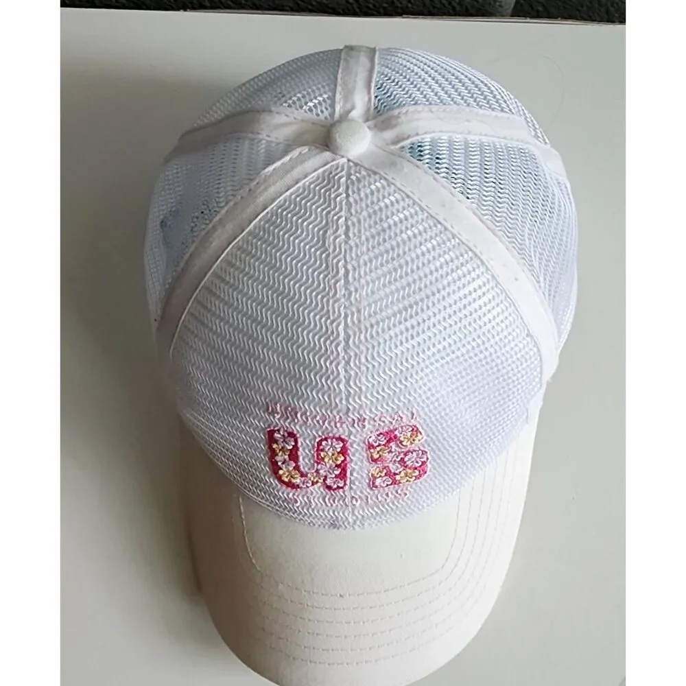 Universal Studios White &‎ Pink Mesh Trucker Hat With Floral US Embroidery